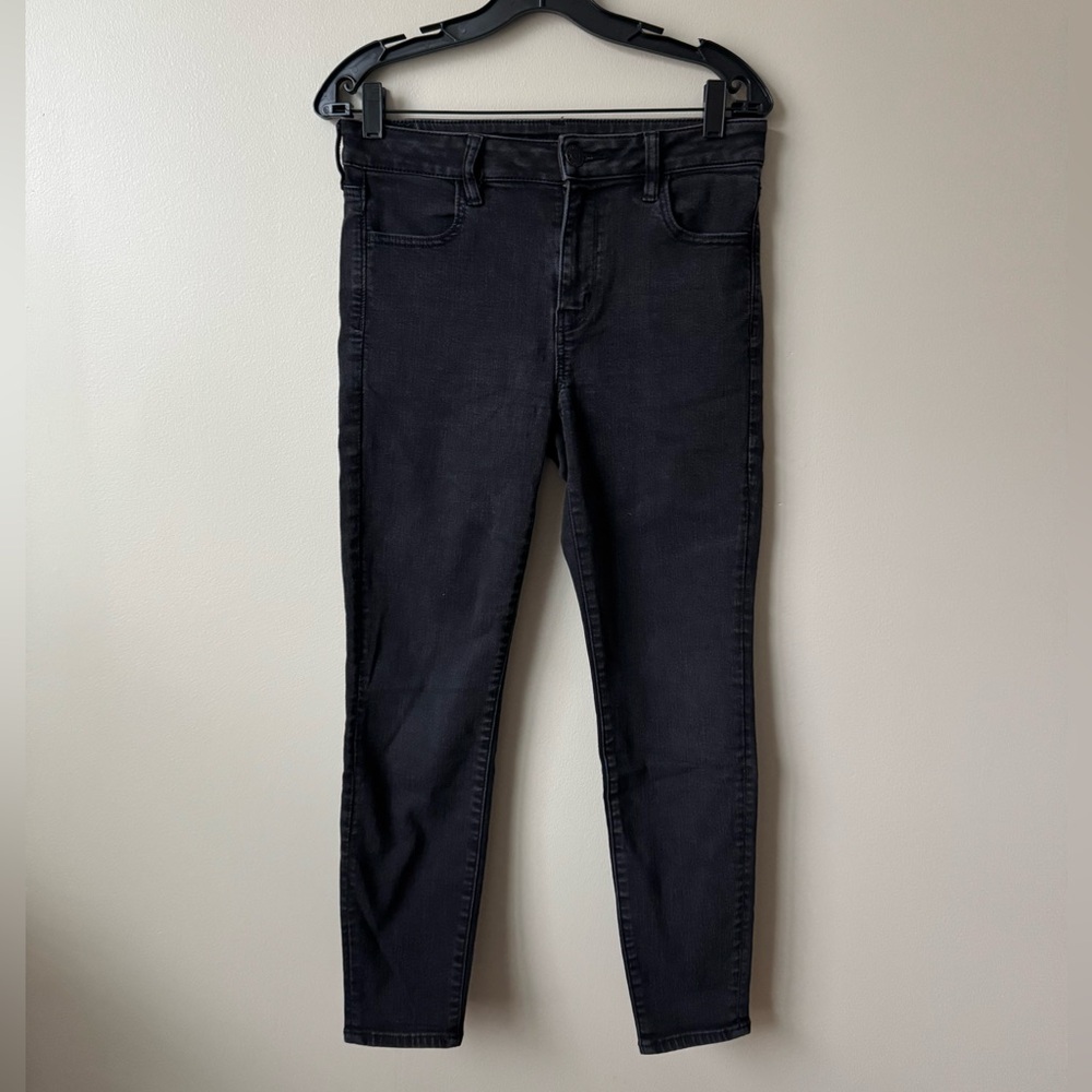 American Eagle Outfitters Women's Black Skinny Jeans Short